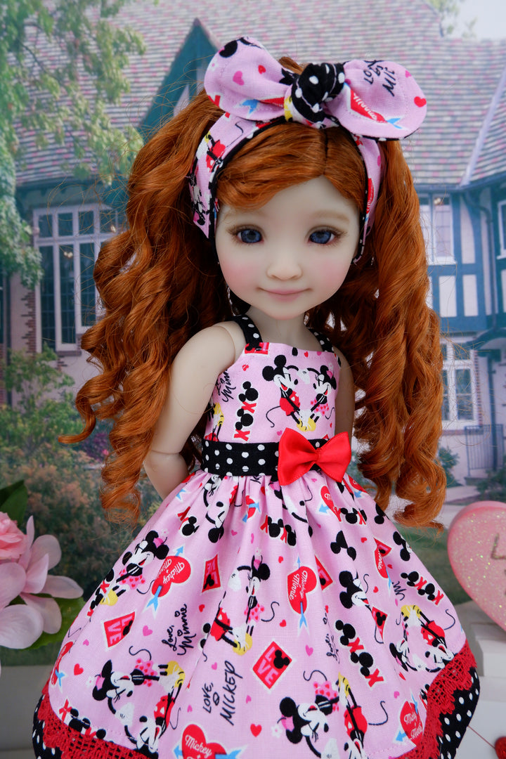 Mickey Loves Minnie - dress with sandals for Ruby Red Fashion Friends doll