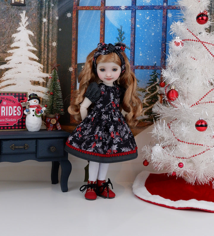 Midnight Holly - dress and boots for Ruby Red Fashion Friends doll
