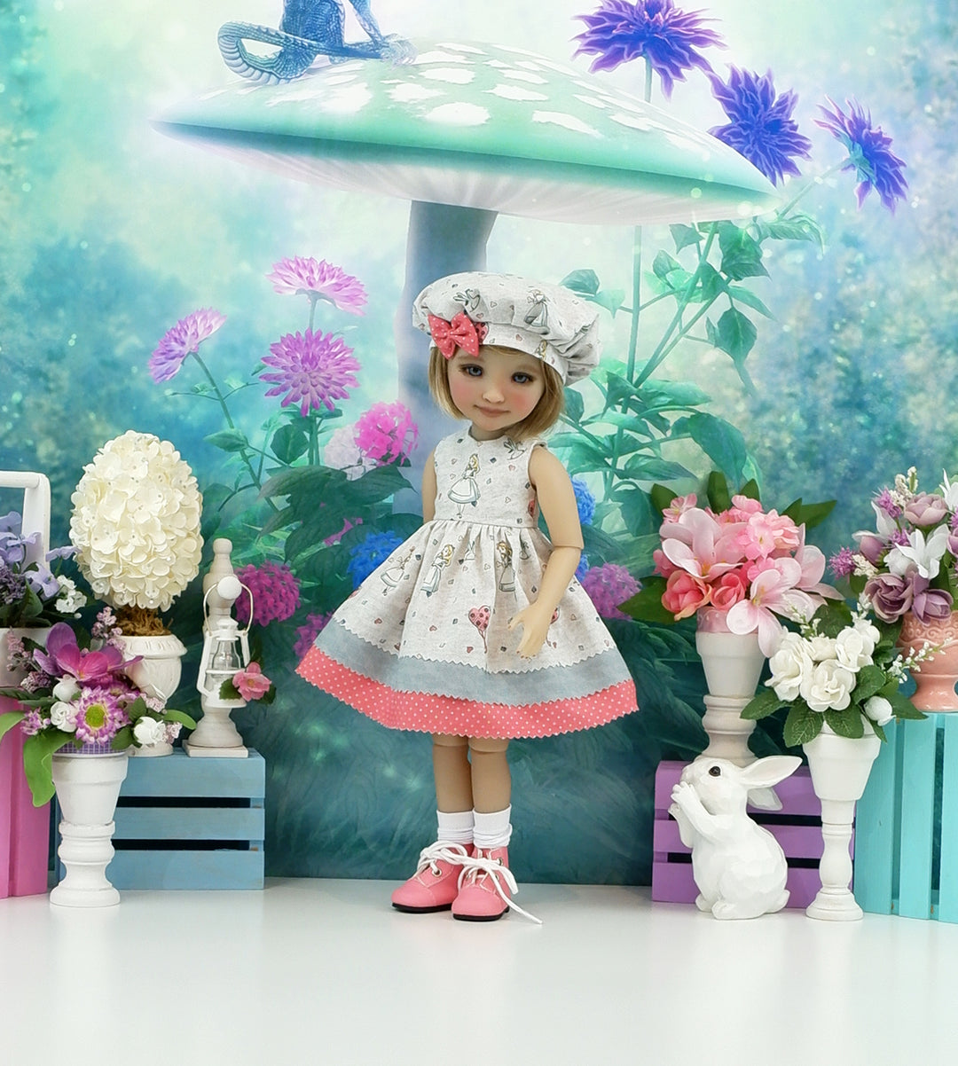 Miniature Alice - dress and boots for Ruby Red Fashion Friends doll