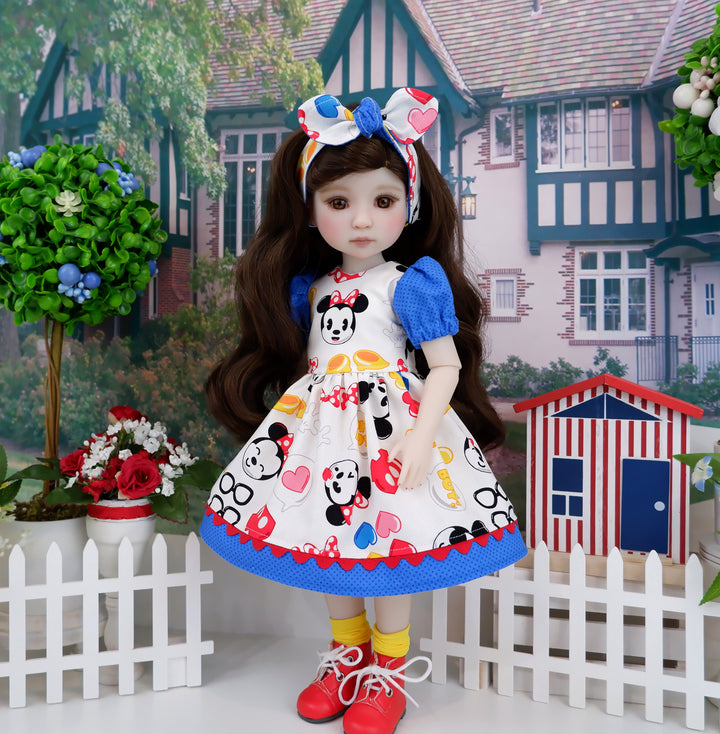 Minnie Icons - dress and boots for Ruby Red Fashion Friends doll