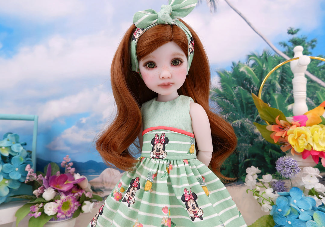 Minnie in Paradise - dress and sandals for Ruby Red Fashion Friends doll