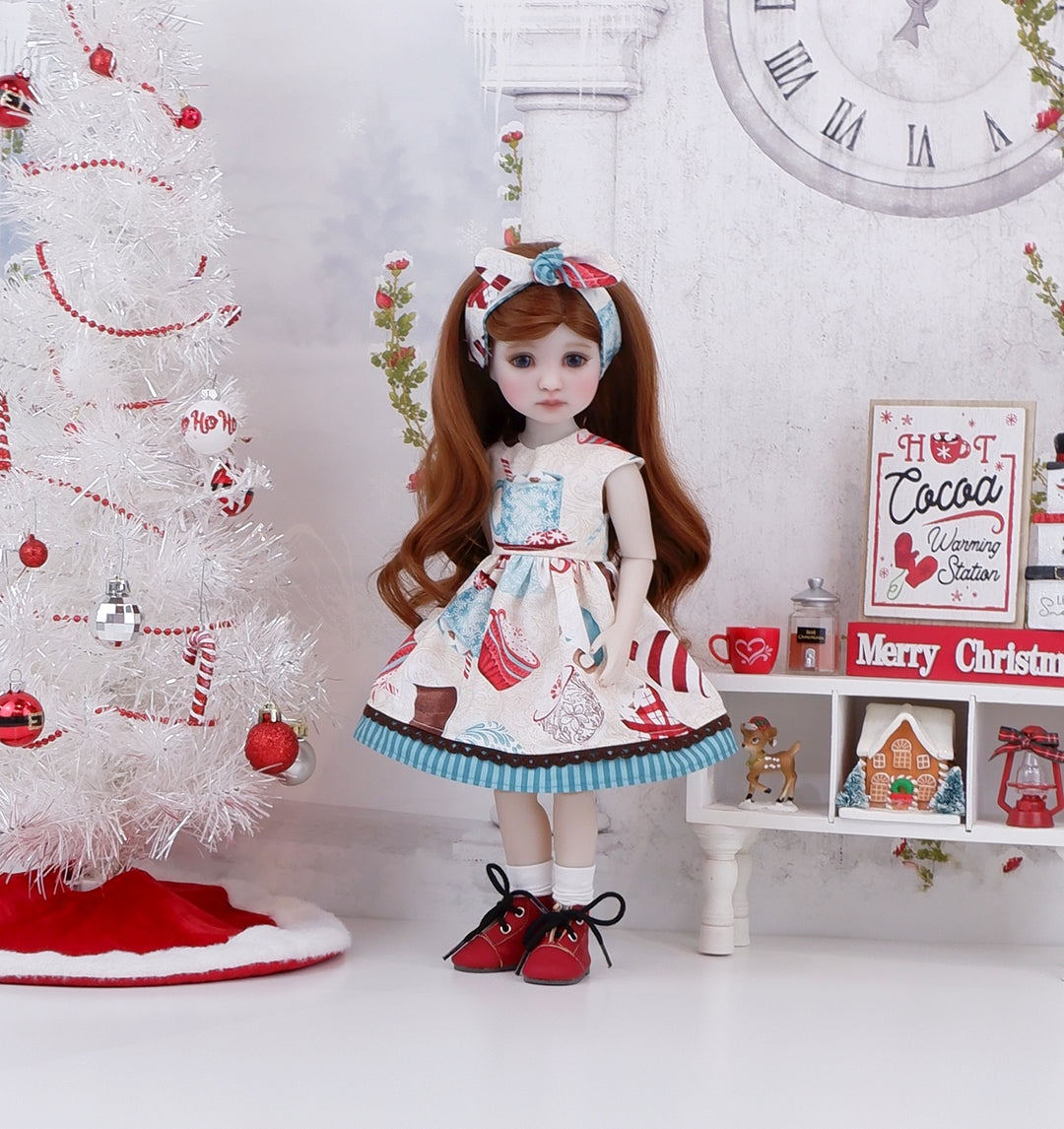 Minty Cocoa - dress with boots for Ruby Red Fashion Friends doll