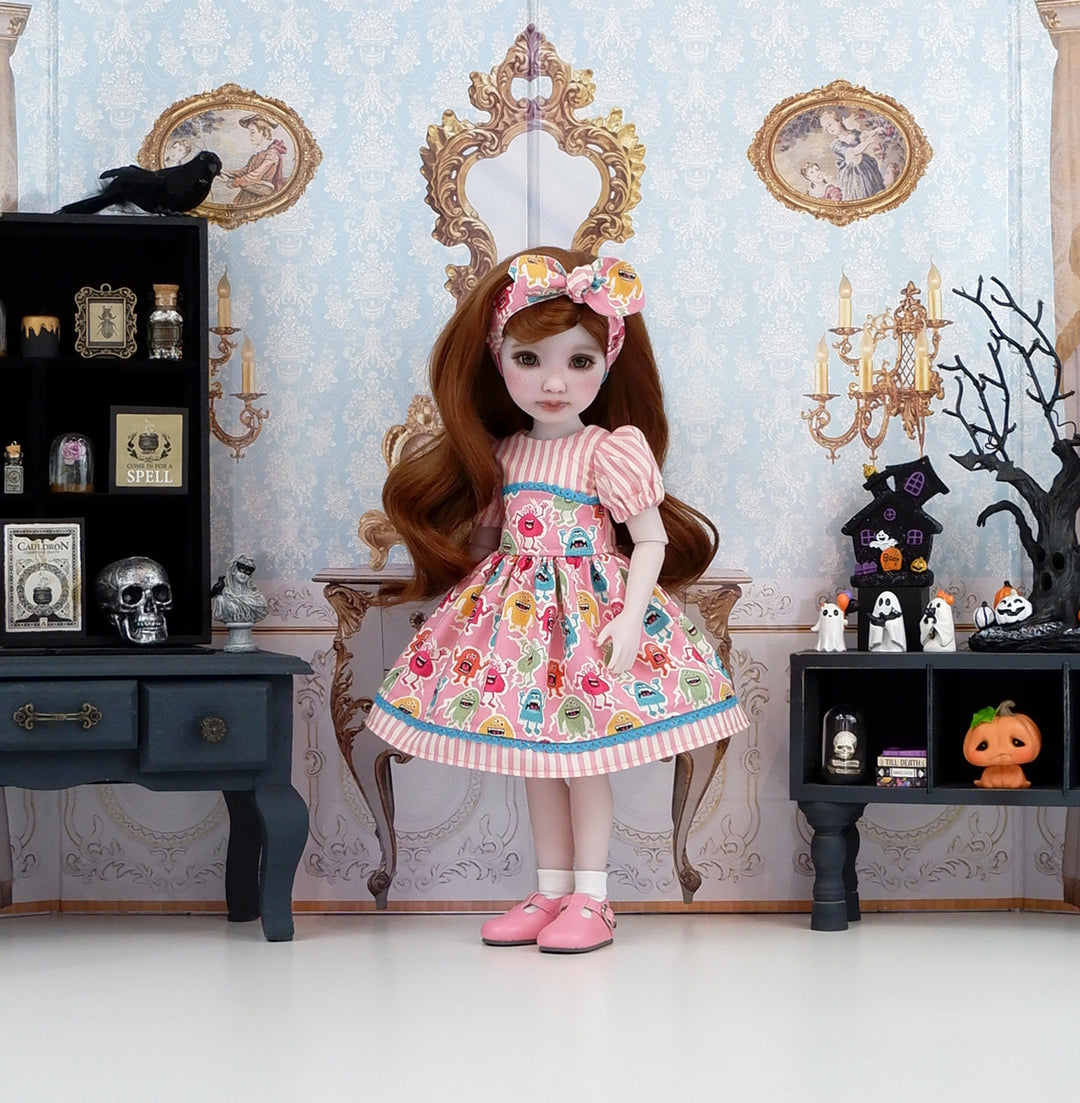 Monster Parade - dress with shoes for Ruby Red Fashion Friends doll