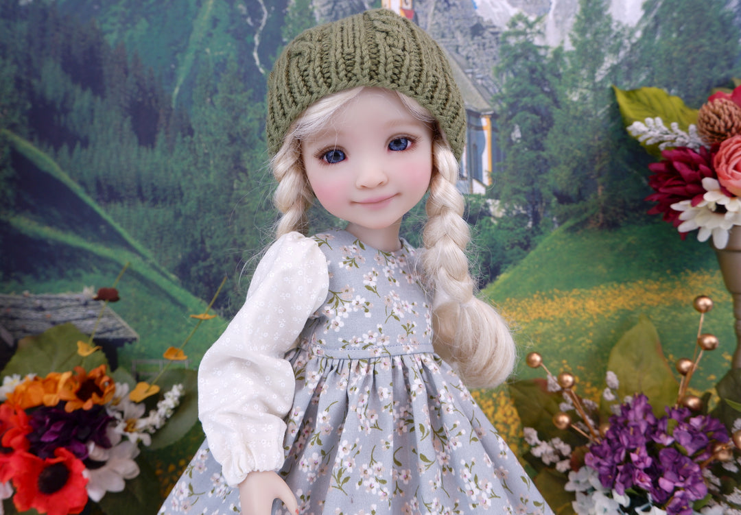 Mountain Wildflowers - dress with boots for Ruby Red Fashion Friends doll