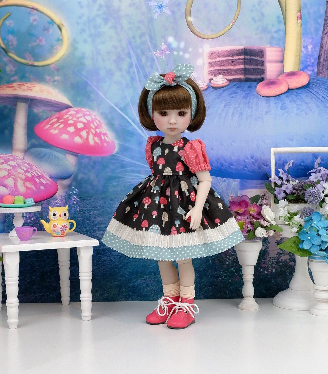 Mushroom Glade - dress with boots for Ruby Red Fashion Friends doll