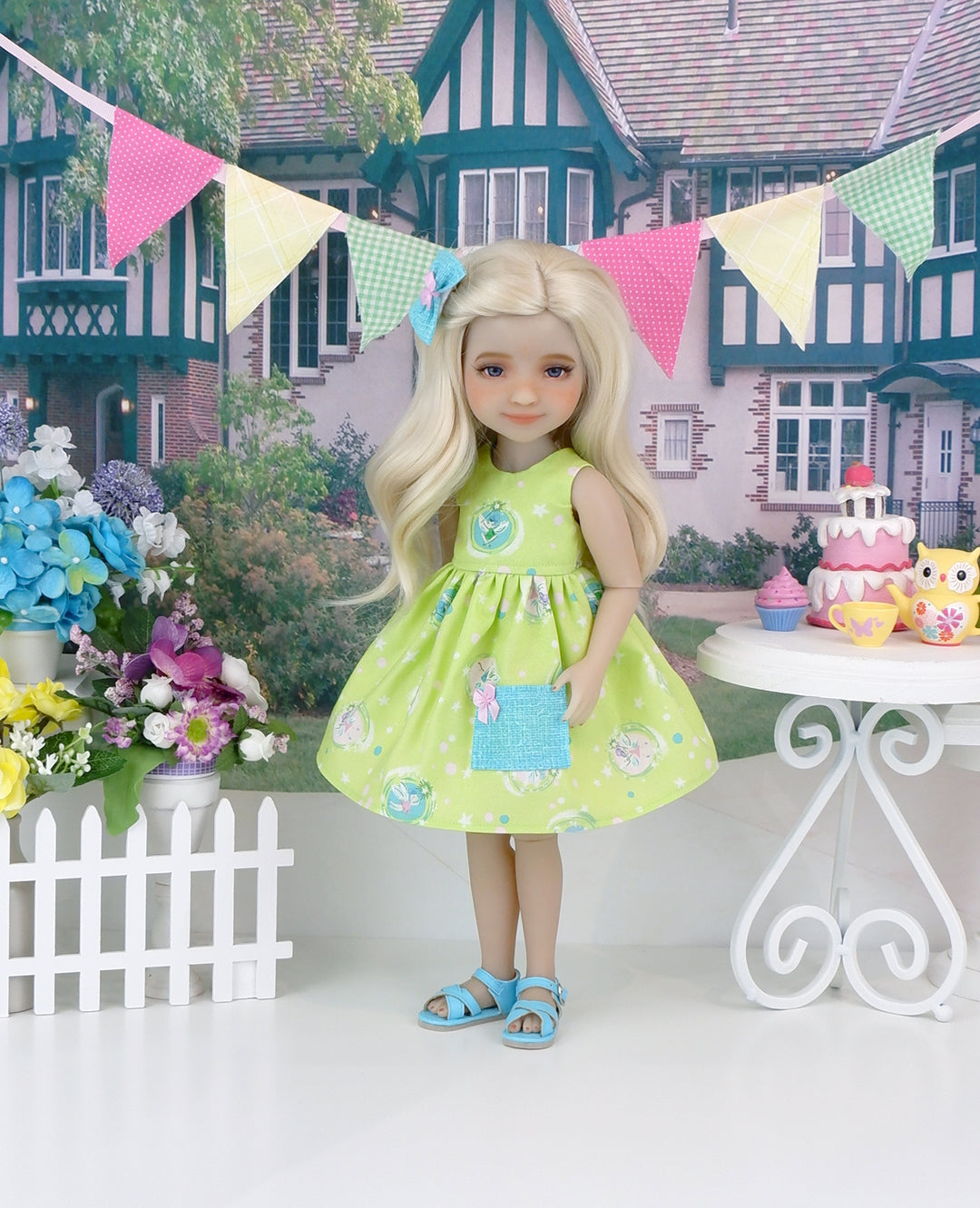 Neverland Fairy - dress with sandals for Ruby Red Fashion Friends doll