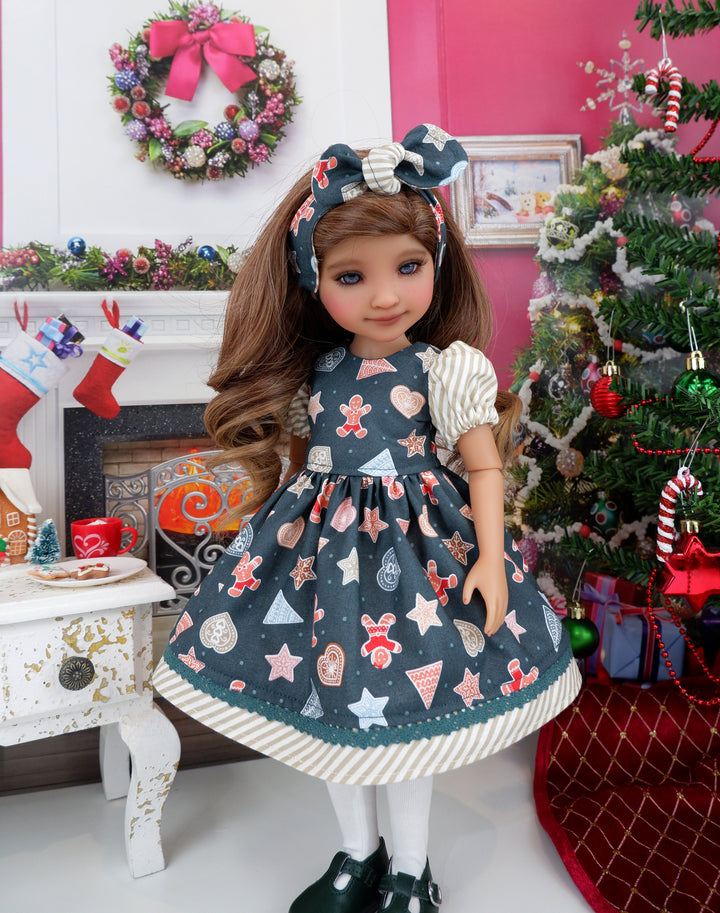 Nordic Cookies - dress and shoes for Ruby Red Fashion Friends doll