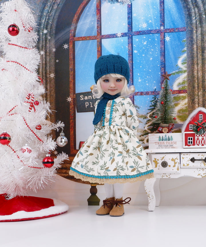 Northern Fir - dress with boots for Ruby Red Fashion Friends doll