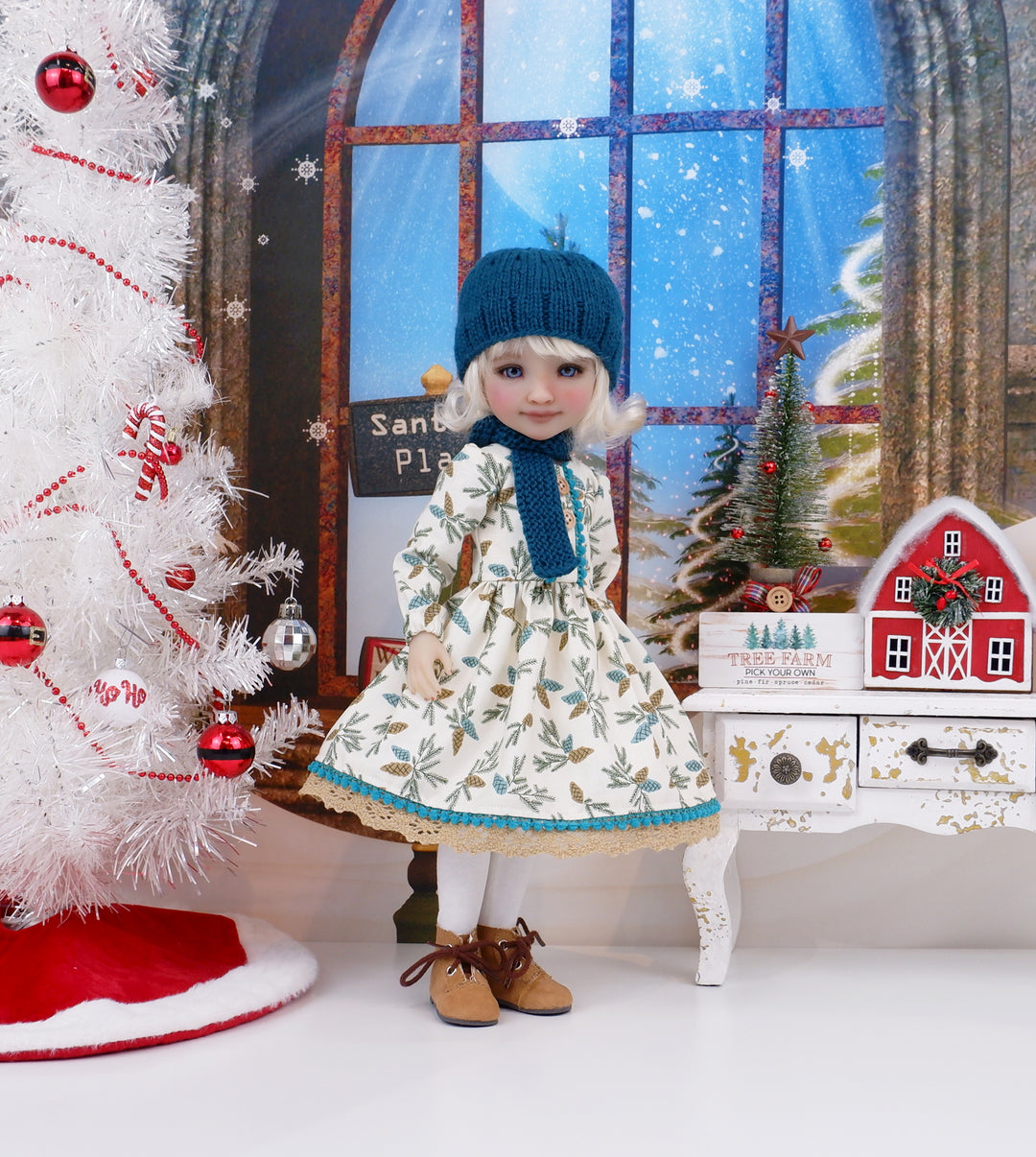 Northern Fir - dress with boots for Ruby Red Fashion Friends doll