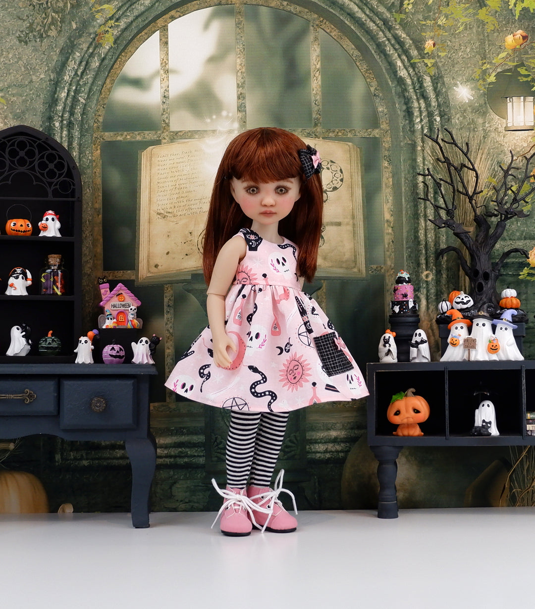 Occult Magic - dress with boots for Ruby Red Fashion Friends doll