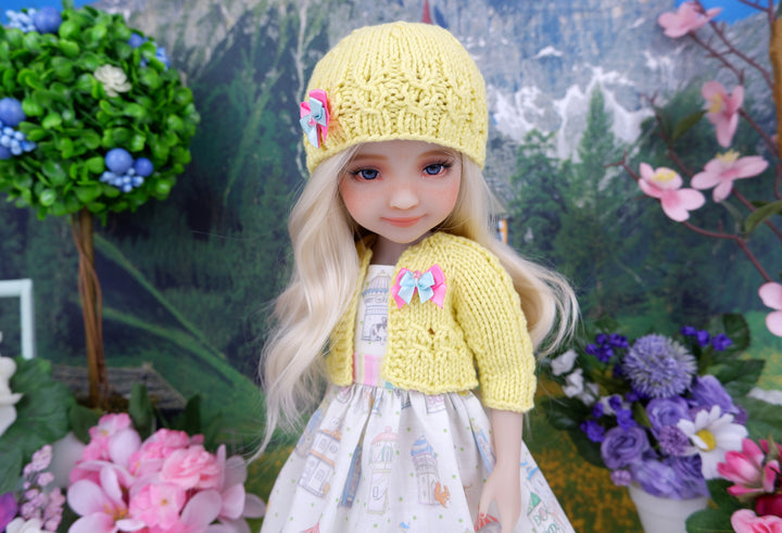 Palace Pets - dress and sweater set with shoes for Ruby Red Fashion Friends doll