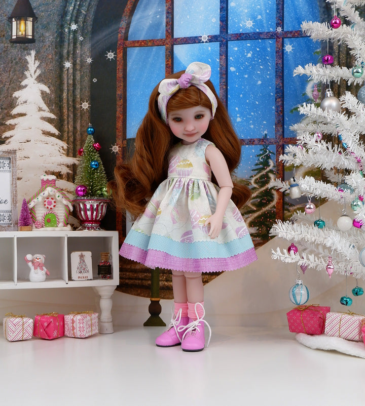 Pastel Ornaments - dress with boots for Ruby Red Fashion Friends doll