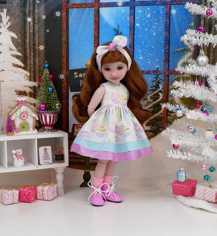 Pastel Ornaments - dress with boots for Ruby Red Fashion Friends doll