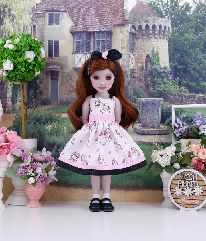 Pegasus Princess - dress & shoes for Ruby Red Fashion Friends doll