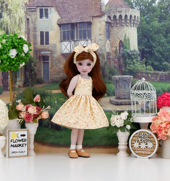 Petite Roses - dress and sweater with shoes for Ruby Red Fashion Friends doll