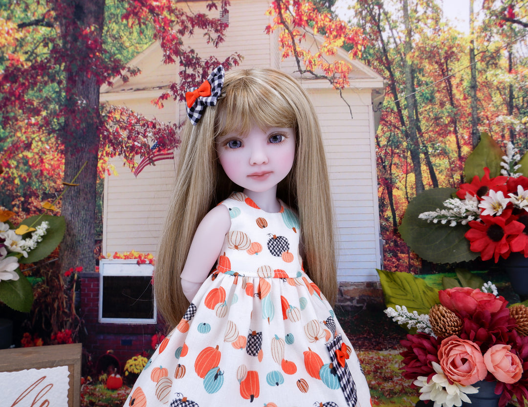Pick your Pumpkin - dress with sweater & boots for Ruby Red Fashion Friends doll