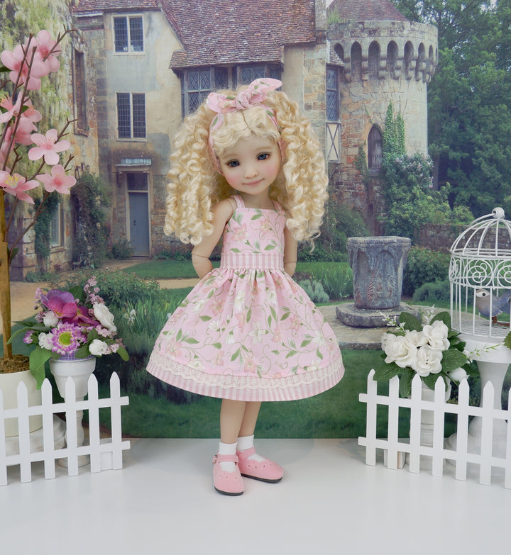 Pink Clematis - dress and shoes for Ruby Red Fashion Friends doll