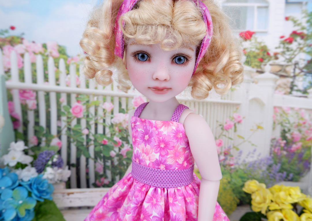 Pink Flowerburst - dress with shoes for Ruby Red Fashion Friends doll