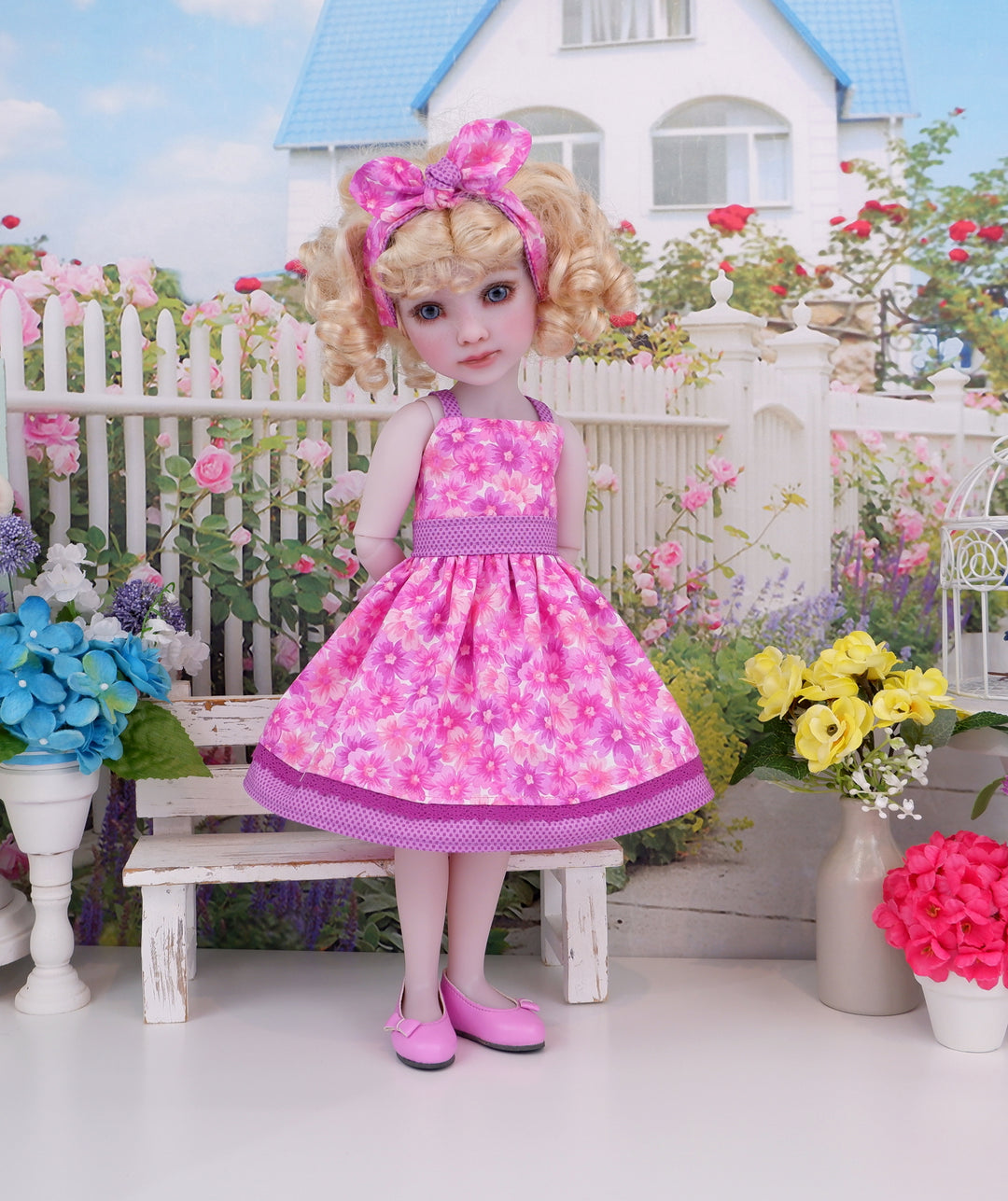 Pink Flowerburst - dress with shoes for Ruby Red Fashion Friends doll