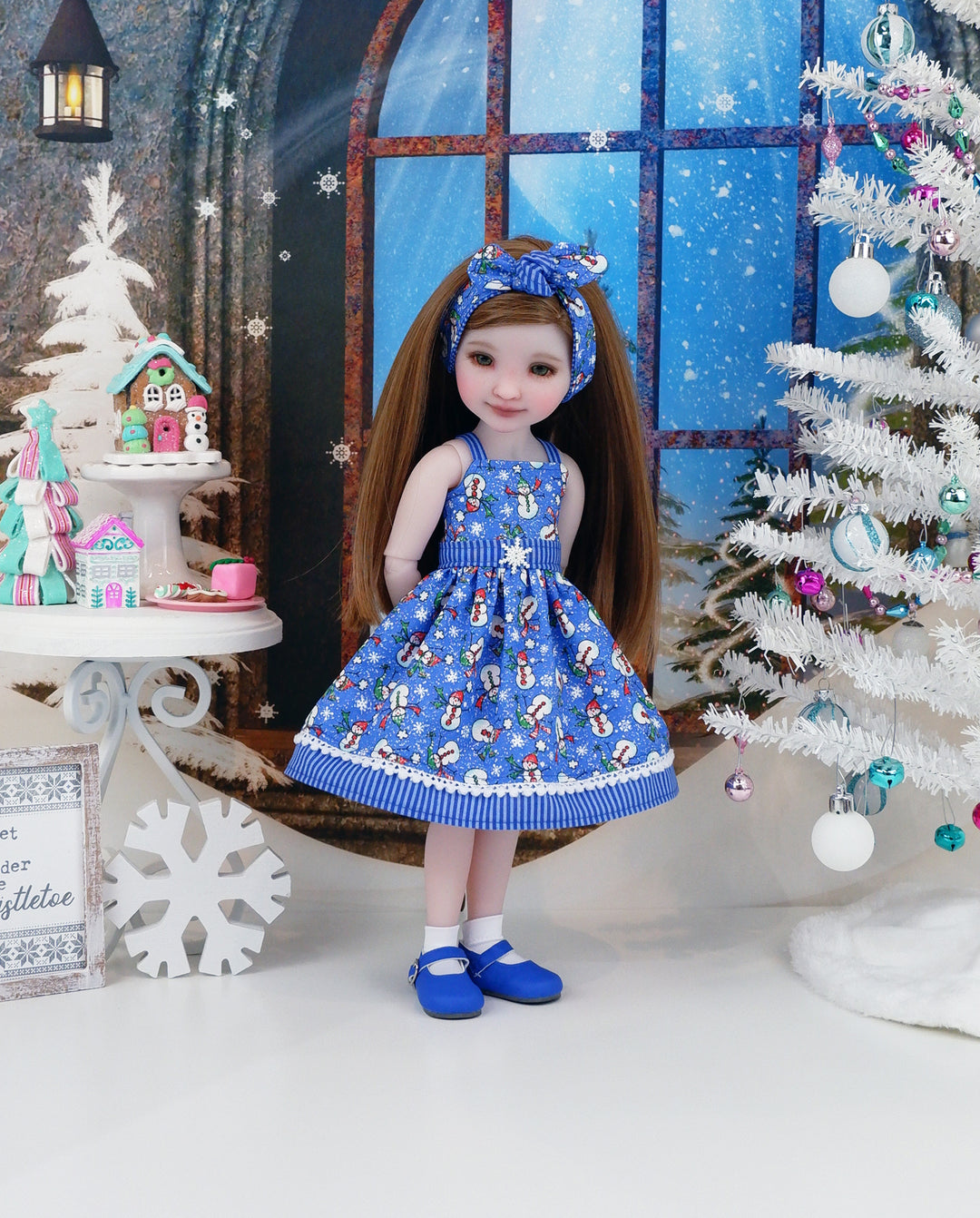 Playful Snowman - dress with shoes for Ruby Red Fashion Friends doll