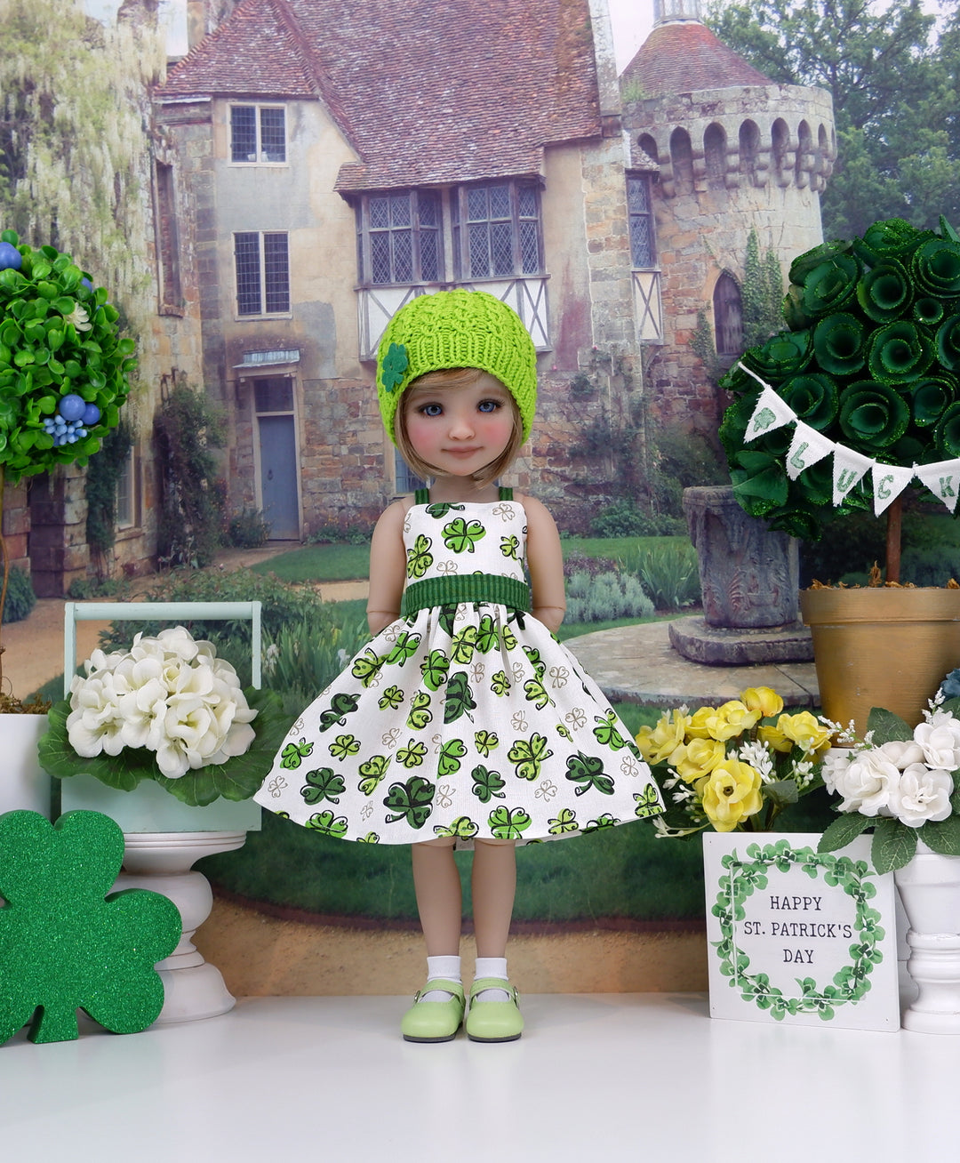 Polka Dot Clover - dress & sweater with shoes for Ruby Red Fashion Friends doll