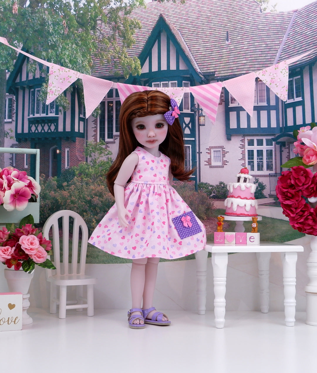 Polka Dot Hearts - dress with sandals for Ruby Red Fashion Friends doll