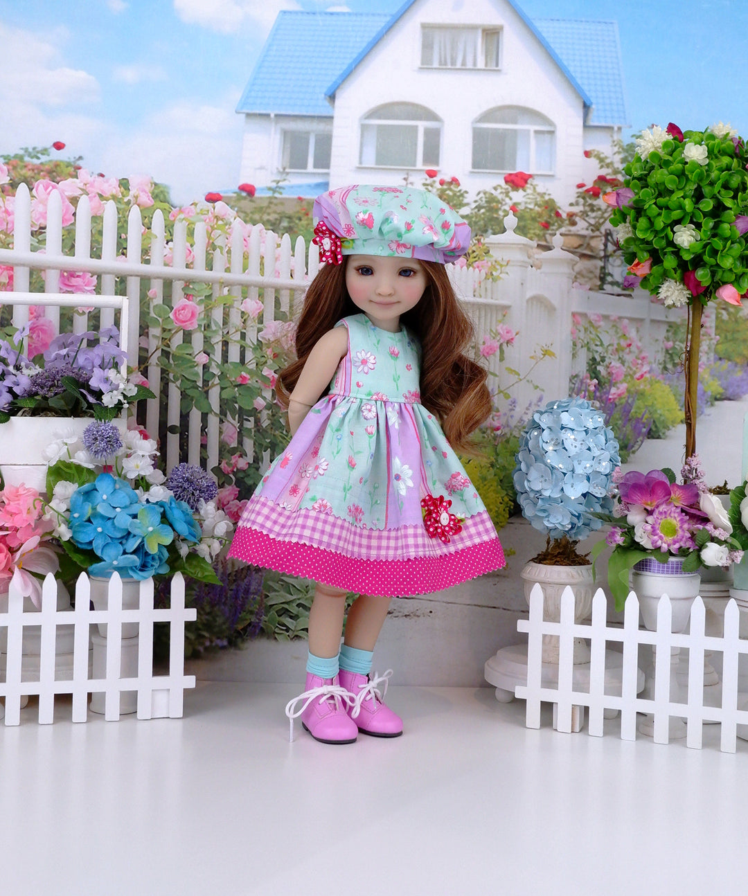 Posy Meadow - dress with boots for Ruby Red Fashion Friends doll