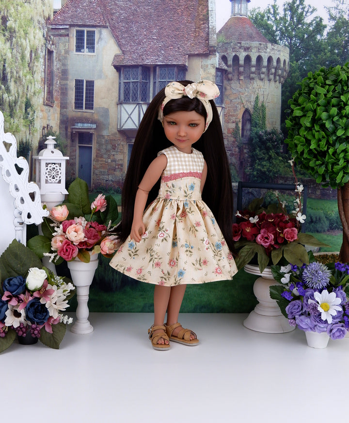 Prairie Wildflowers - dress and sandals for Ruby Red Fashion Friends doll