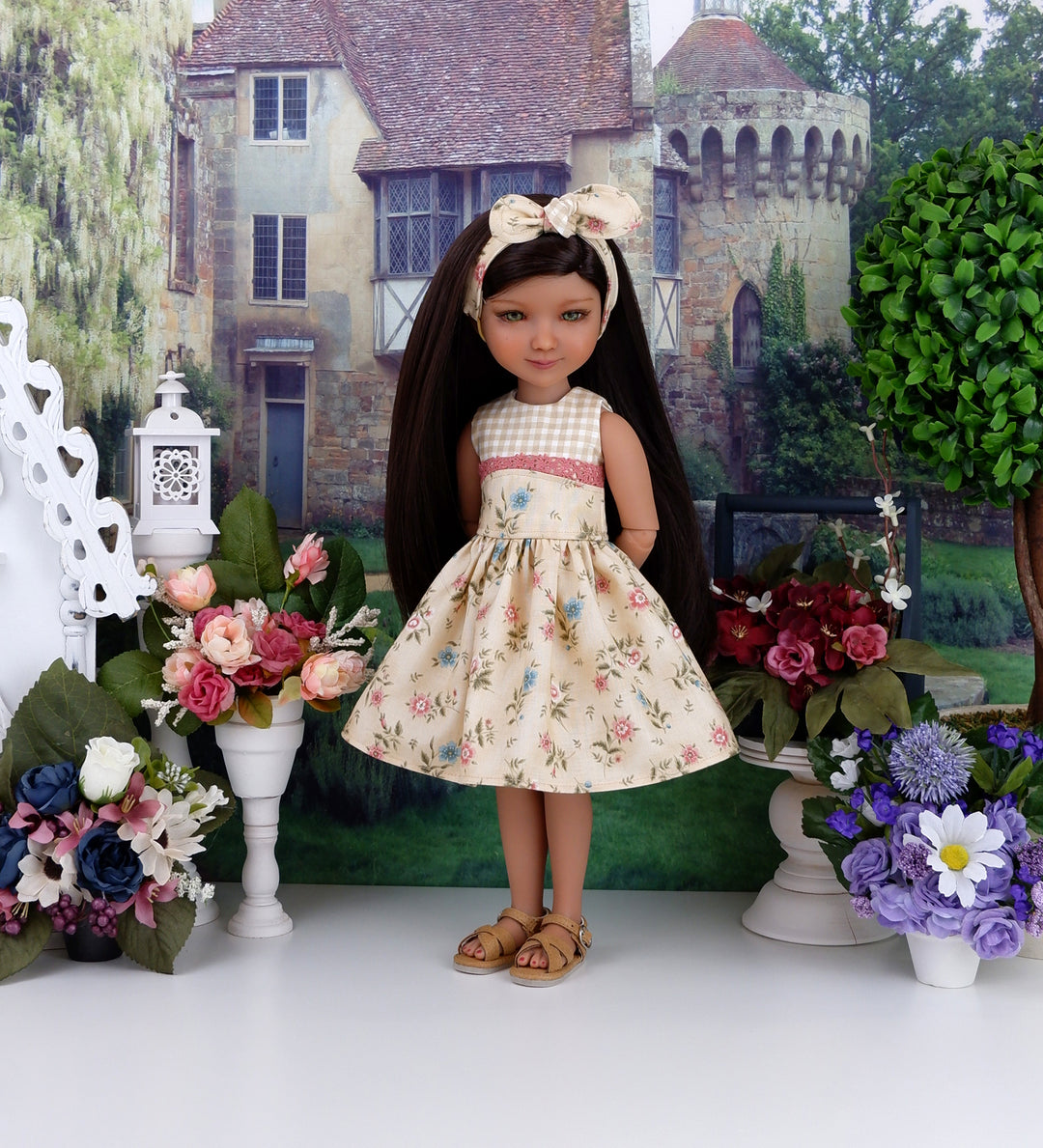 Prairie Wildflowers - dress and sandals for Ruby Red Fashion Friends doll