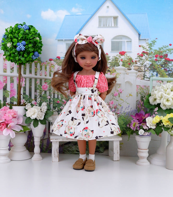 Pretty Himalayan - blouse & jumper with loafers for Ruby Red Fashion Friends doll