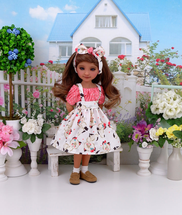 Pretty Himalayan - blouse & jumper with loafers for Ruby Red Fashion Friends doll