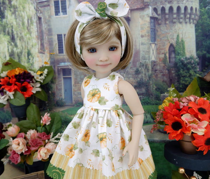 Pumpkin Acres - dress with boots for Ruby Red Fashion Friends doll