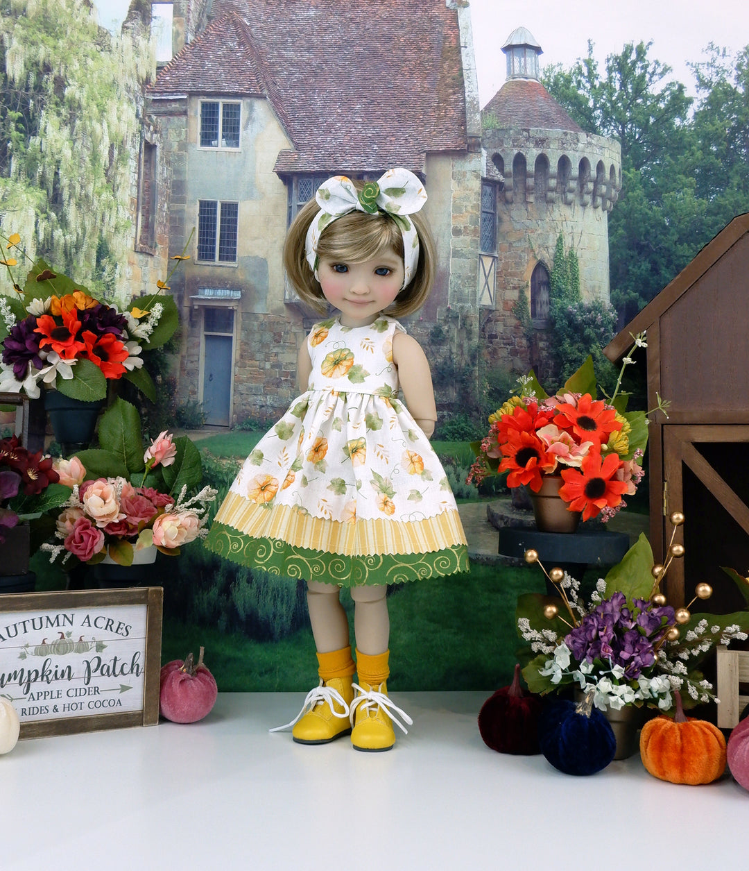 Pumpkin Acres - dress with boots for Ruby Red Fashion Friends doll