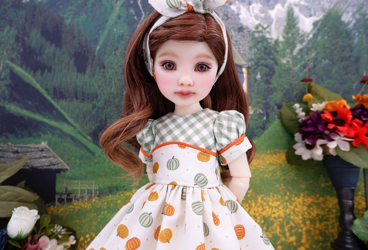 Pumpkin Country - dress and shoes for Ruby Red Fashion Friends doll