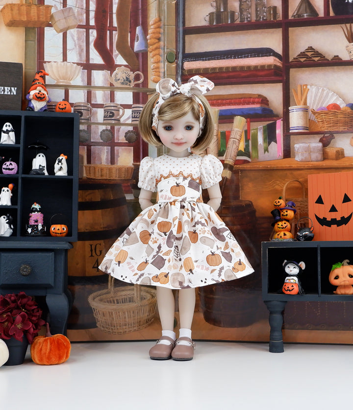 Pumpkins & Cauldrons - dress with shoes for Ruby Red Fashion Friends doll