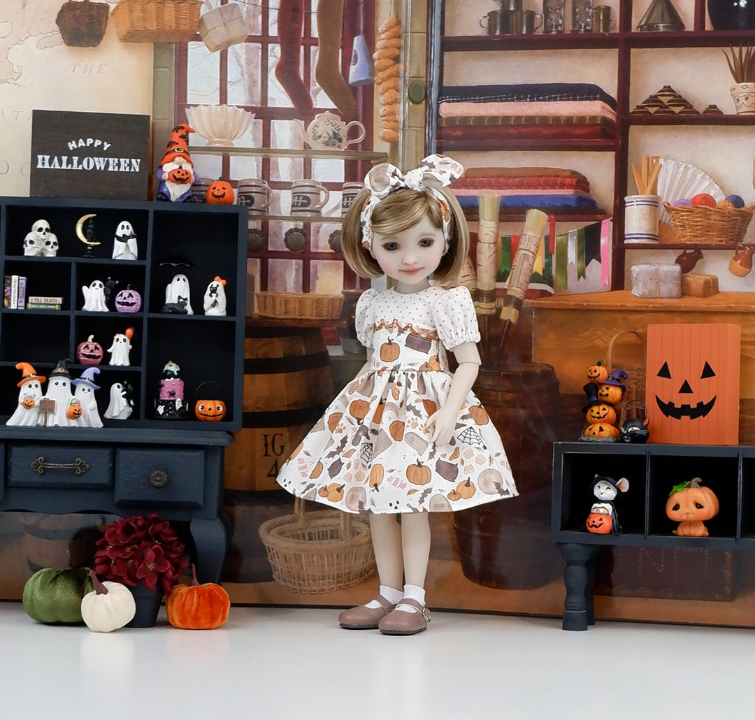 Pumpkins & Cauldrons - dress with shoes for Ruby Red Fashion Friends doll