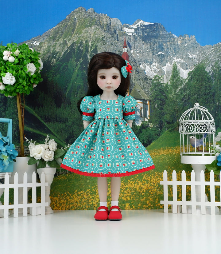Retro Tulips - dress and shoes for Ruby Red Fashion Friends doll