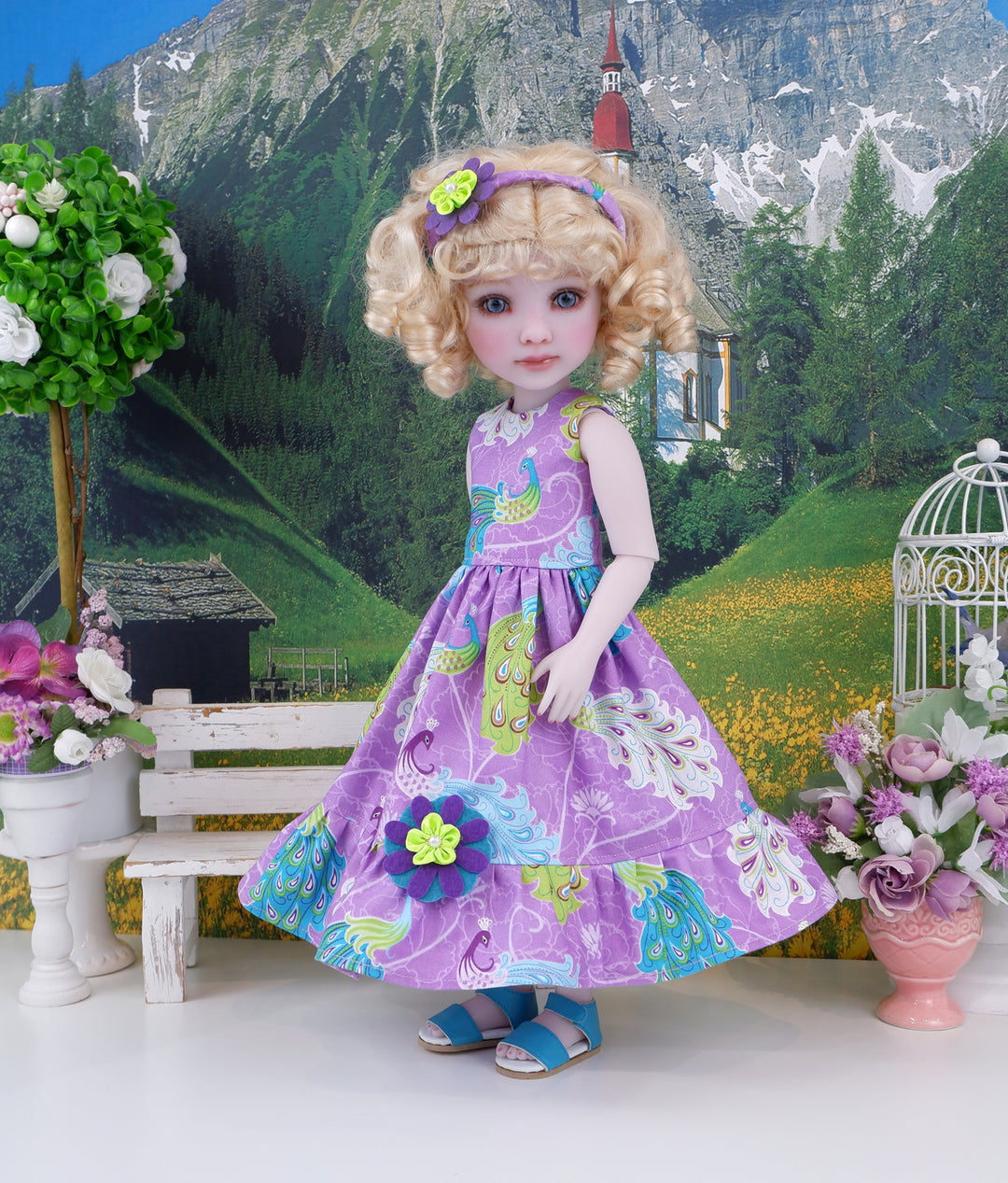 Royal Peacock - dress with sandals for Ruby Red Fashion Friends doll