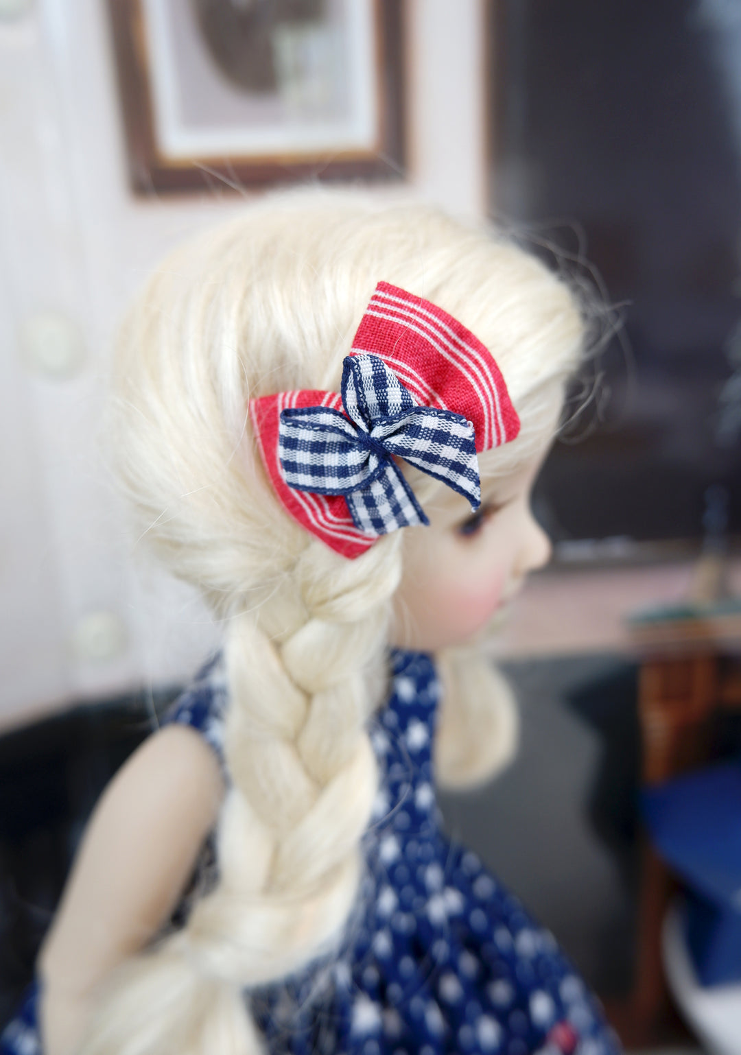 Salute the Stars - dress with sandals for Ruby Red Fashion Friends doll