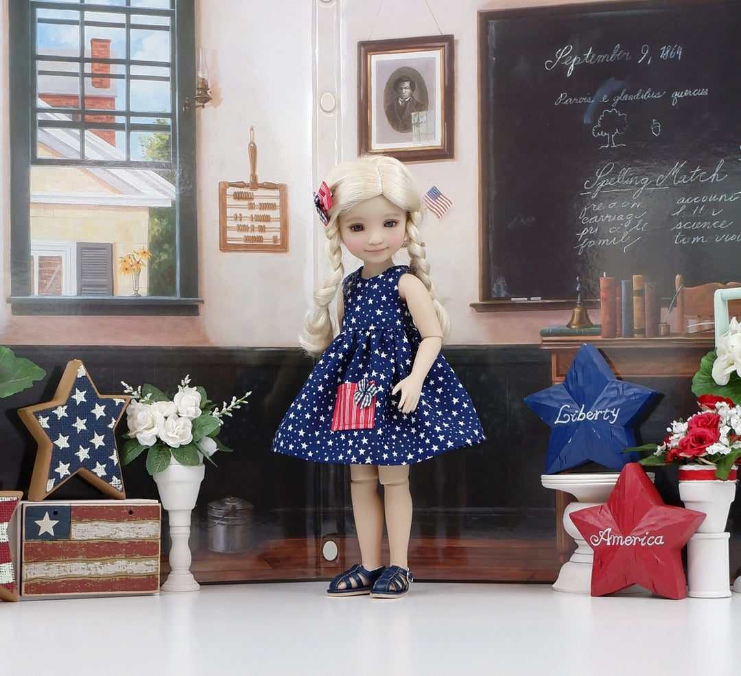 Salute the Stars - dress with sandals for Ruby Red Fashion Friends doll