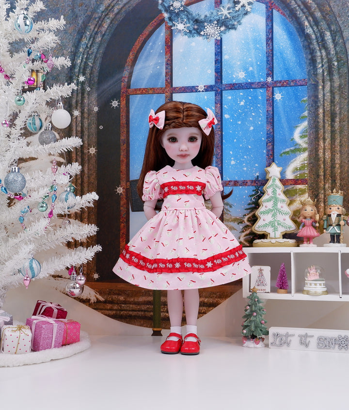 Santa's Greeting - dress with shoes for Ruby Red Fashion Friends doll