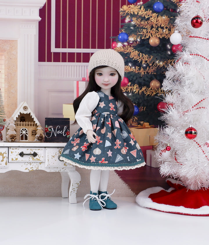 Scandinavian Cookies - dress ensemble with boots for Ruby Red Fashion Friends doll