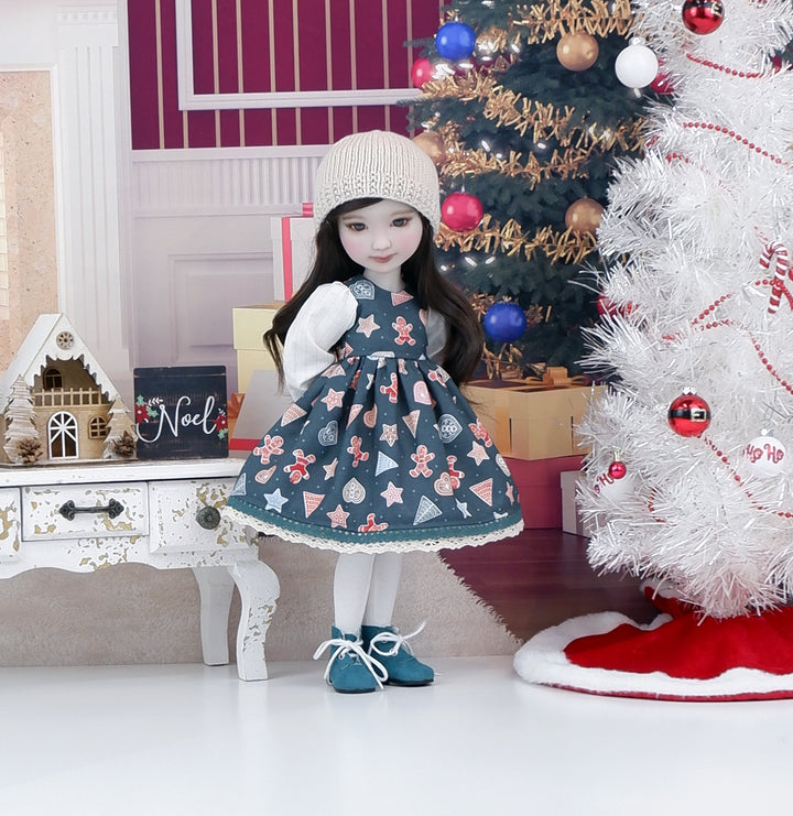 Scandinavian Cookies - dress ensemble with boots for Ruby Red Fashion Friends doll