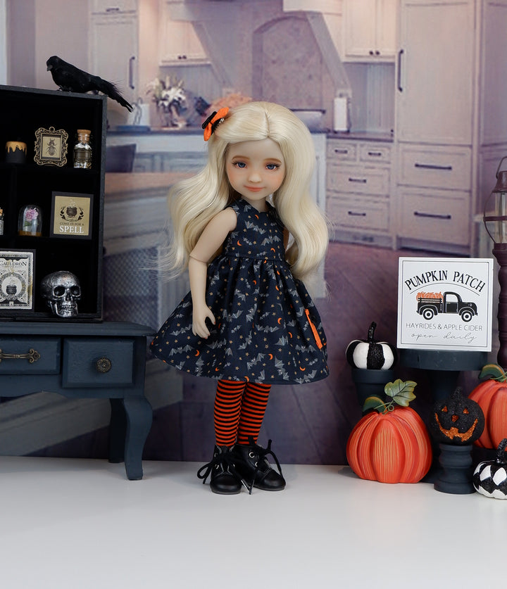 Shadow Bat - dress with boots for Ruby Red Fashion Friends doll