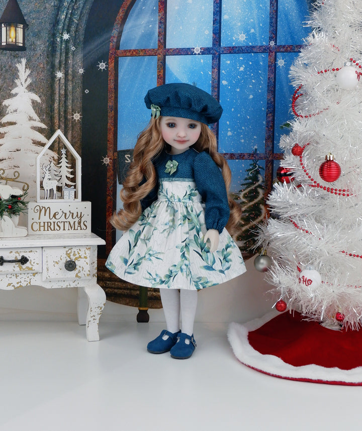 Simple Mistletoe - dress with shoes for Ruby Red Fashion Friends doll