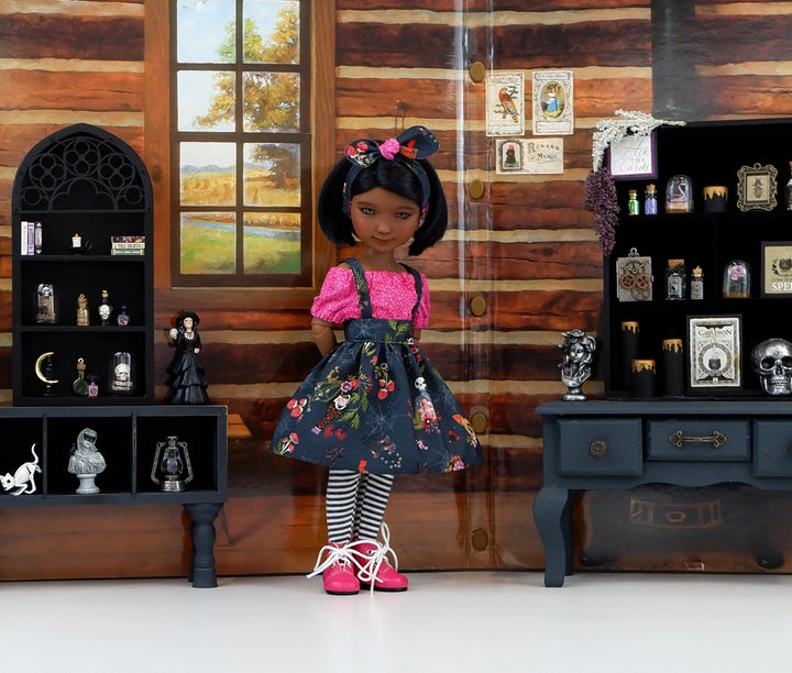Sinister Poisons - blouse & jumper with boots for Ruby Red Fashion Friends doll