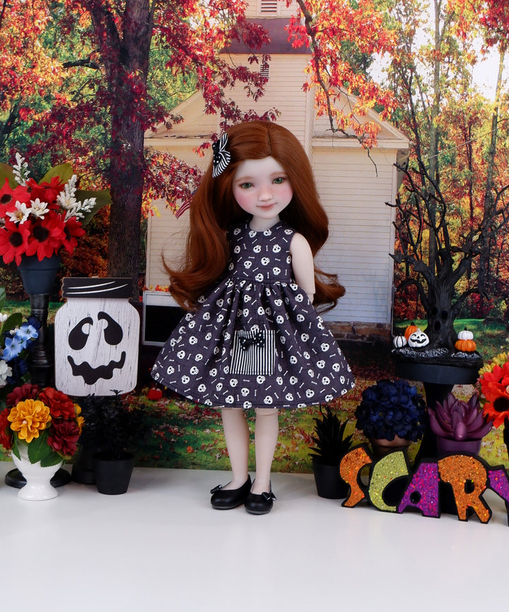 Skull & Bones - dress with shoes for Ruby Red Fashion Friends doll