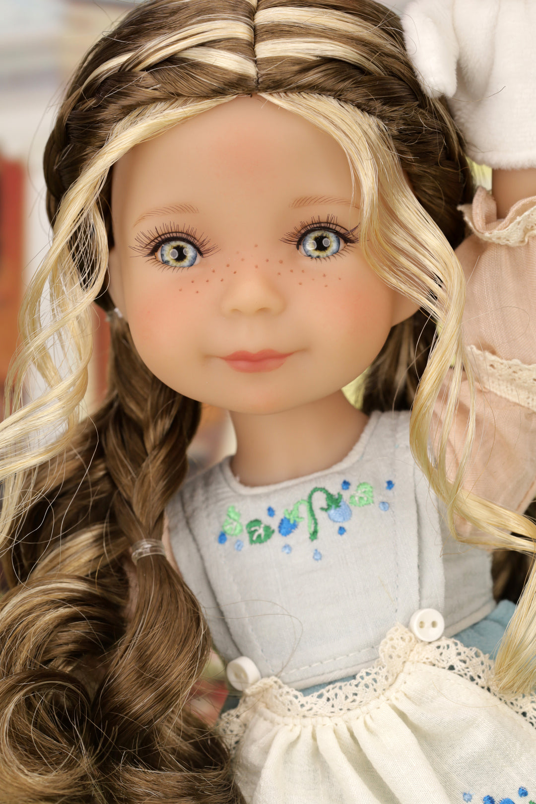 2026 Easter Sky - Fashion Friends Limited Edition doll