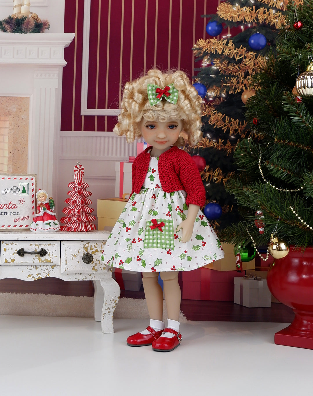 Southern Holly - dress with sweater & shoes for Ruby Red Fashion Friends doll