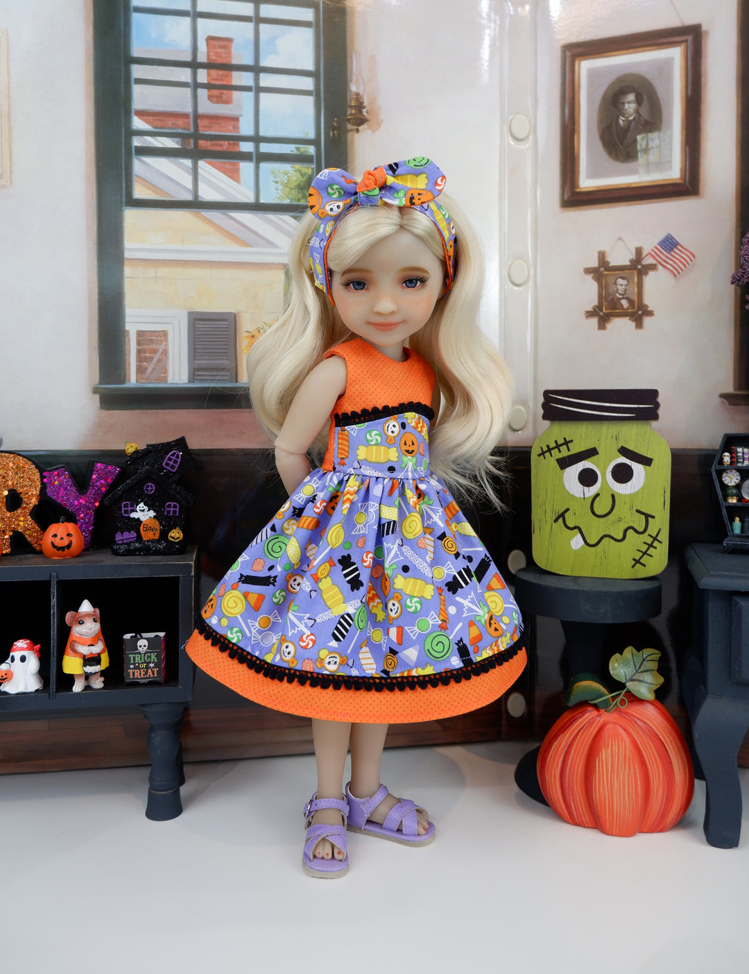 Spooky Treats - dress and sandals for Ruby Red Fashion Friends doll